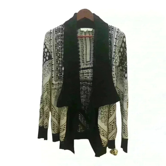 Staring at  Stars Intarsia Aztec Drape Cardigan - Picture 1 of 11